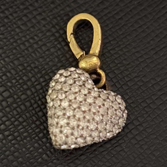 Juicy Couture Logo Signature Crystals Gold Tone Puffed Pave Heart Charm Vintage - Picture 3 of 12